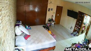 Vibrator helped her cum that morning - hidden camera