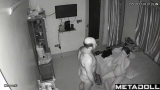 Guy fucked his wife in all positions / hidden camera