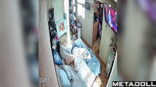 He likes to fuck his chubby princess / hidden bedroom cam
