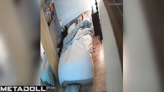 Lonely lady playing with her fingers and vagina in bed