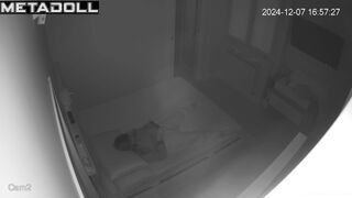 Bored mommy decided to play with her wet overexcited pussy