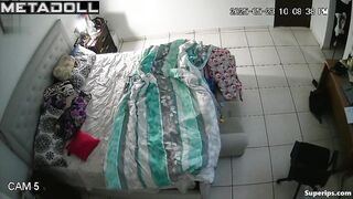 Relaxing back massage of lush wife turned into a hot fuck