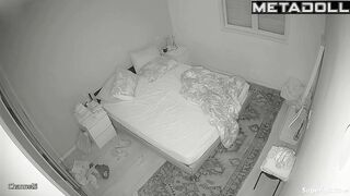 The wife took her husband's cock in her mouth as soon as he was in bed