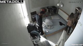 Arab invited to himself seductive beauty, but very quickly cummed