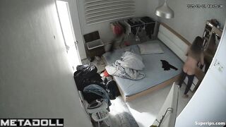 Arab invited to himself seductive beauty, but very quickly cummed