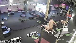 Gym camera recorded sex between two horny visitors