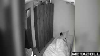 Tattooed guy adores his sexy chubby girlfriend - home video