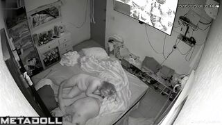 Chubby wife licked her husband's cock and cum bouncing on it