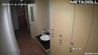 Young Korean girls prefer to walk around the house only naked