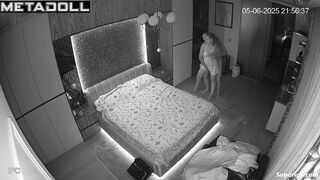 The boyfriend's playful fingers went under the dress to the beauty's cunt