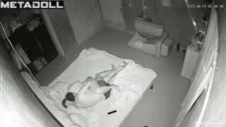 The wife who didn't have time to put on panties got a cock between her legs