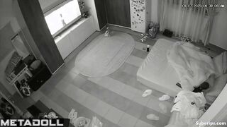 A big-ass brunette rides her man's cock intensely. The orgasm is near