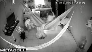 Hammock is the best place to play with partner's body, look (hidden video)