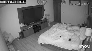 Couple believes that sex will save their hard relationship, home tapes