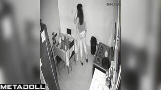 She making him blowjob in the dorm kitchen (spy secret camera)