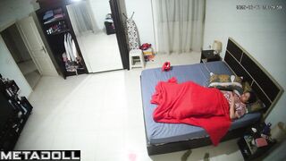 Tonight she decided to behave wild and play with her wet pussy