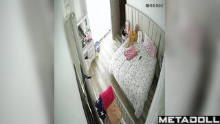 This lady just got out of the shower (clean and very stunning body)