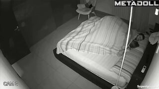 Boyfriend and girlfriend made it under the blanket after quarrel