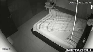 Boyfriend and girlfriend made it under the blanket after quarrel
