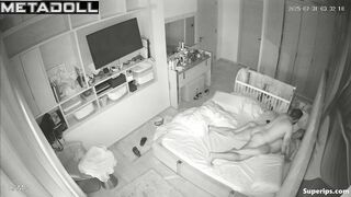 Chubby wife watching he making her cunnilingus, bedroom scenes