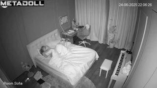 Her husband went on a business trip and she decided to satisfy herself solo