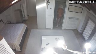 Her body is awesome, look now (home hidden camera)