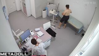 Examination in the hospital was lucky / public tape