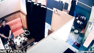 Young asian slut took their clients in the cafe, public video