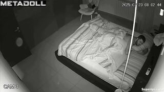 Bearded boyfriend fucked her so hot under the blanket
