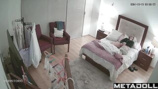 Mom masturbating in her daughter's room (hot solo)