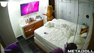 This guy always chooses big girls, look / bedroom tape