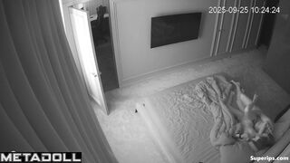 The beauty kept her husband awake by putting her butt against his penis