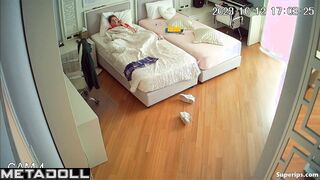 Bored schoolgirl secretly masturbates while watching porn