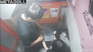 Spy camera in the karaoke / watch and enjoy right now