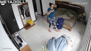 Bored mommy prefers to watch TikTok with a vibrator in her cunt
