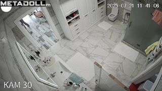 Hidden camera video in the toilet of a fat blonde milf