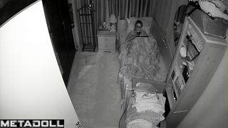 She covered herself with a blanket and started to masturbate