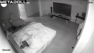Look how sexy her hips moved - bedroom hidden camera
