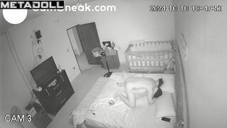 The idea of ​​being watched excites these parents, hidden camera