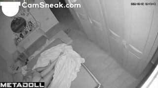 The idea of ​​being watched excites this naked couple, hidden cam
