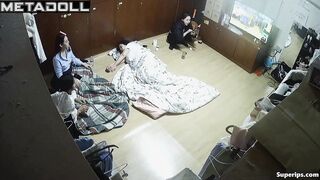 Several Asian lesbian girls seductively change clothes and play in one room
