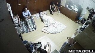 Several Asian lesbian girls seductively change clothes and play in one room