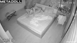 Skinny blonde turns on her bearded husband with an excellent blowjob