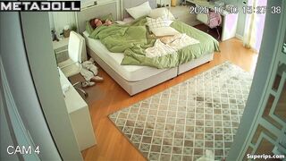 Red-haired teenage girl plays with her wet pussy under the blanket