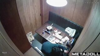 Asian cuties kissed sweetly in an expensive restaurant