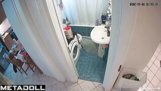 Her typical morning on the toilet with phone in hand