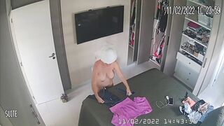 Big ass in sexy panties?