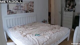 They can only get orgasm together (threesome video)