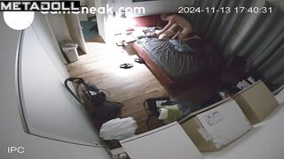 Man liked watching her swallow his cum - bedroom cam