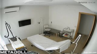 Something hot happened between them in the depilation room